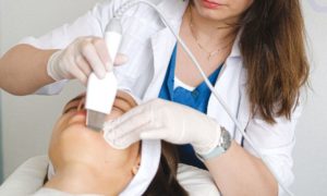 Conoce donde estudiar dermatología y las ventajas de hacerlo online