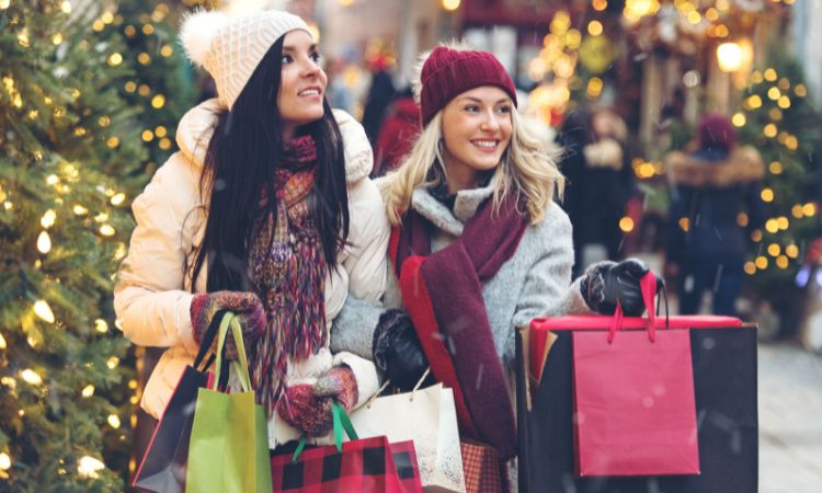 Formas de ahorrar dinero esta Navidad: evita las compras compulsivas